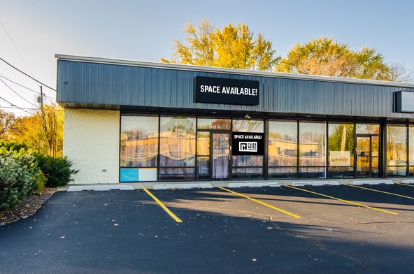 College: 1619 W College Ave, Appleton, WI 54914